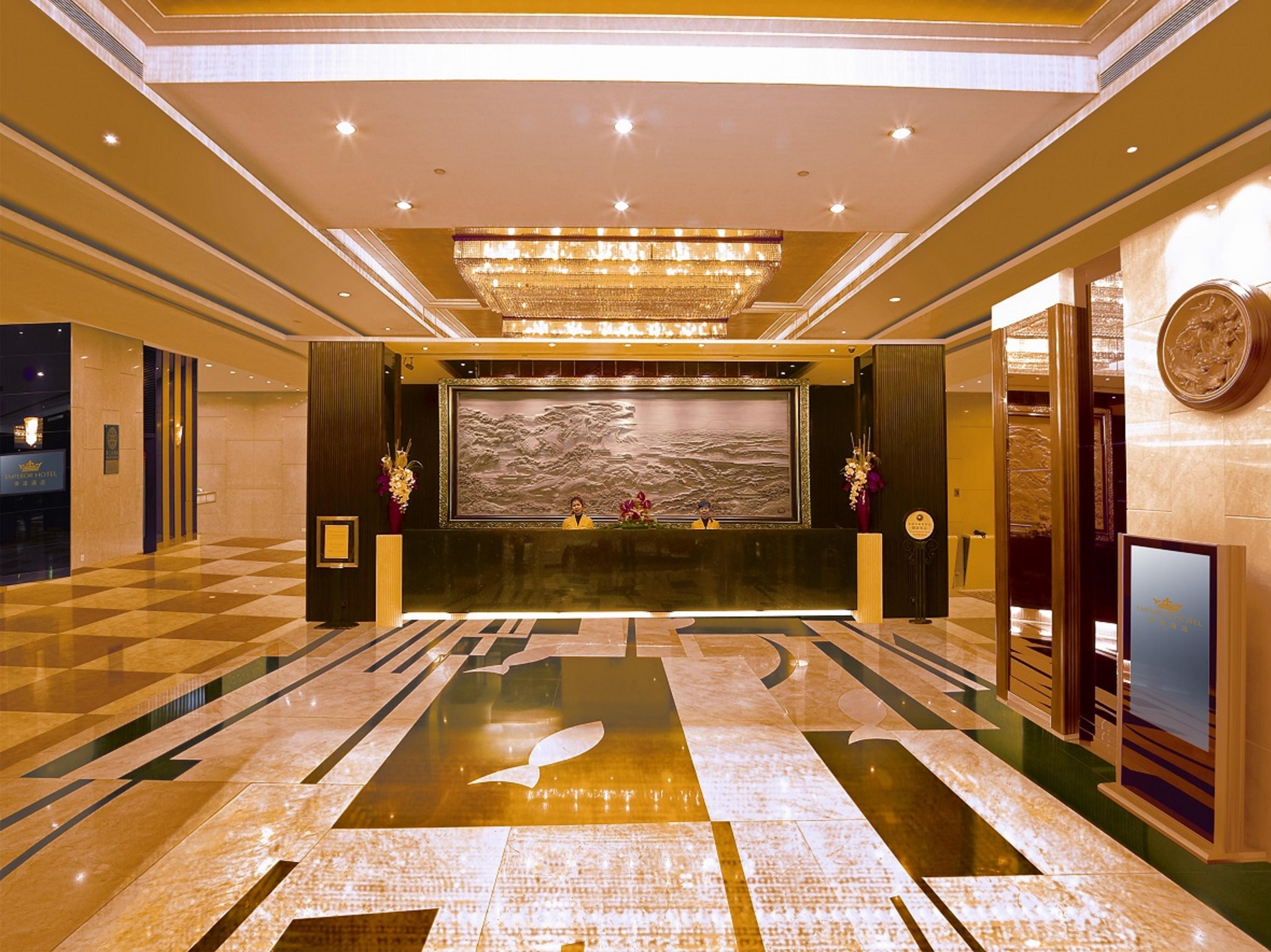 Emperor Hotel Макао Екстериор снимка