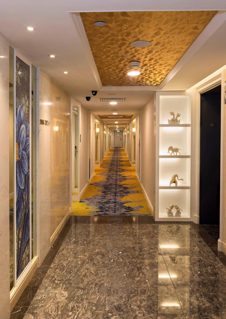 Emperor Hotel Макао Екстериор снимка