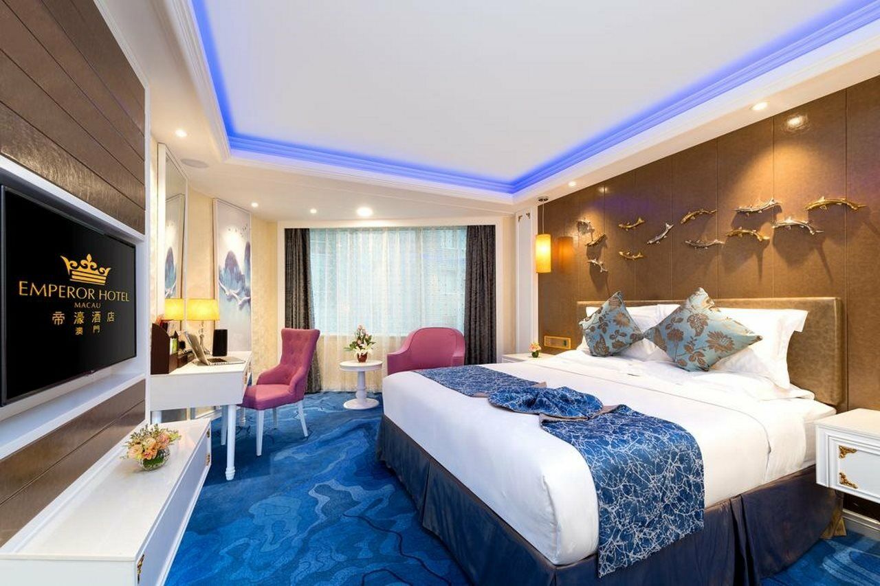 Emperor Hotel Макао Екстериор снимка